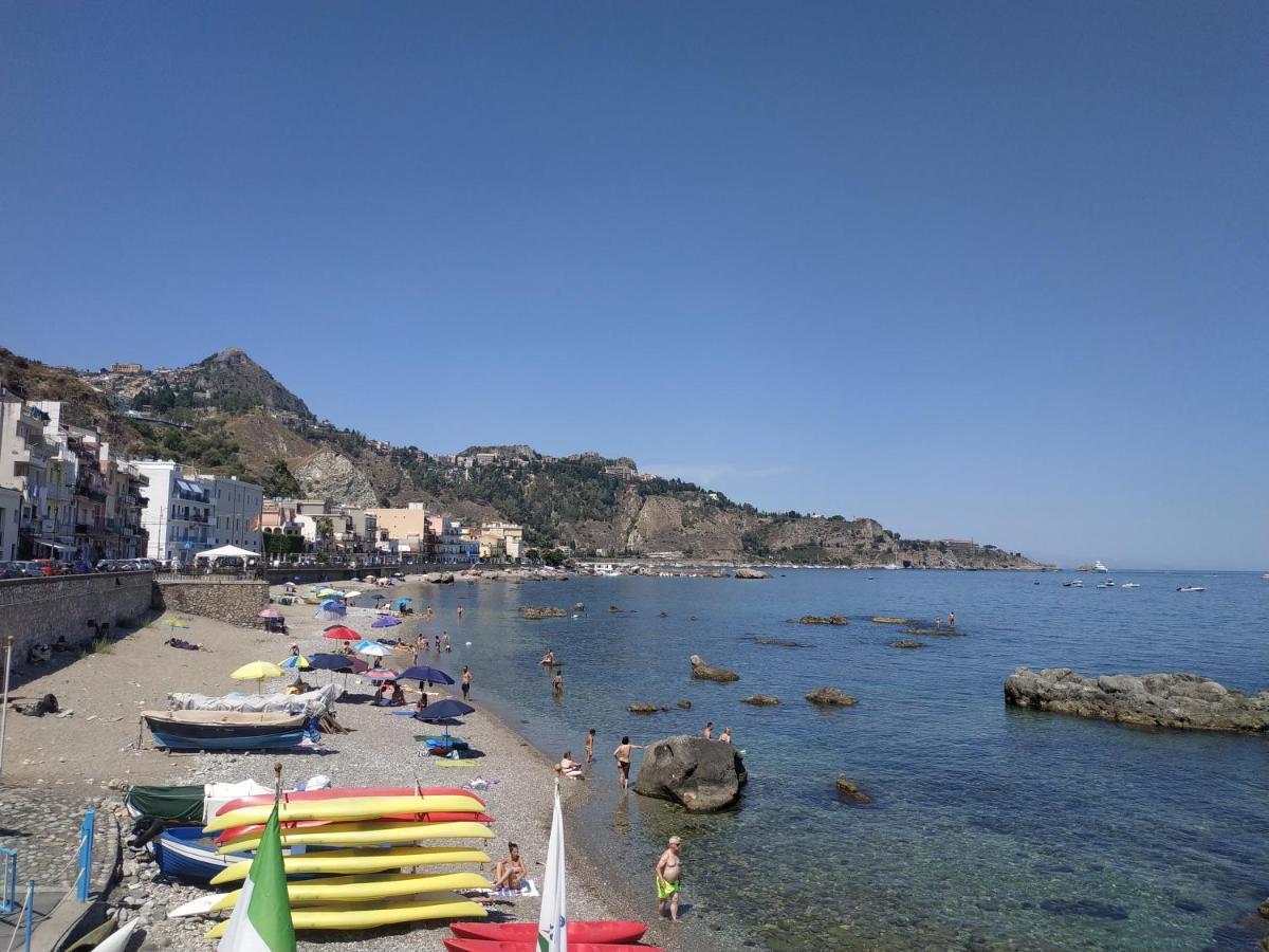 Suite Sul Mare Giardini-Naxos Buitenkant foto